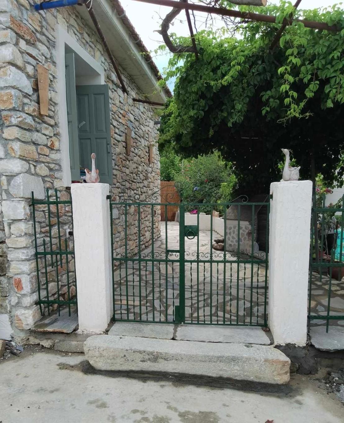 Villa Oneiropetra Luxury House Argalasti Exterior foto
