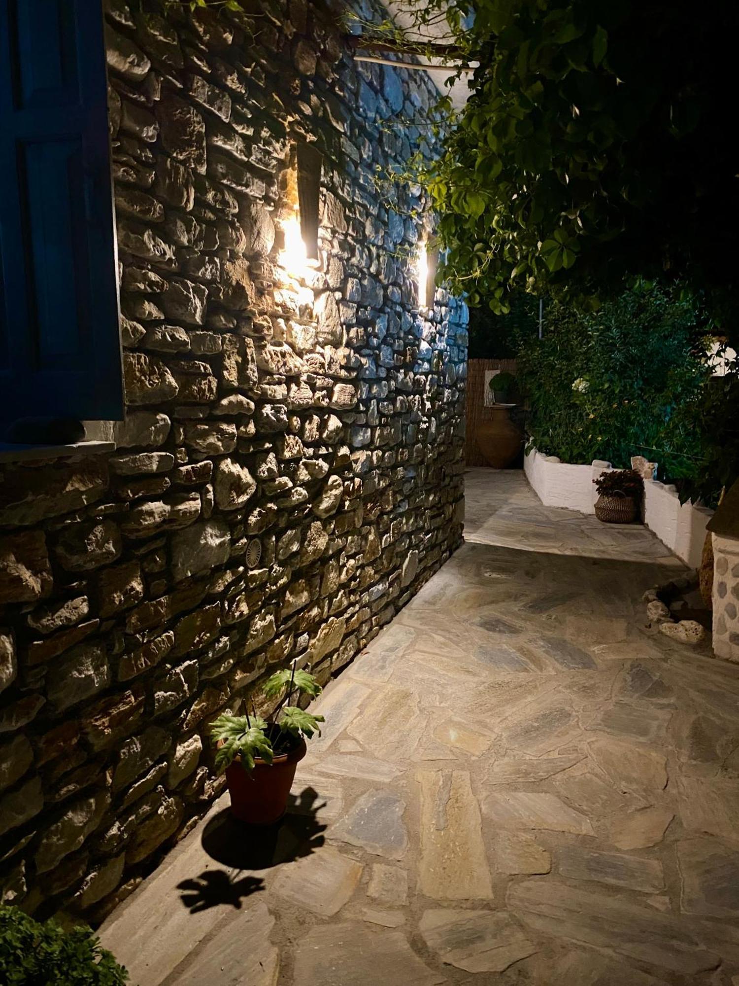 Villa Oneiropetra Luxury House Argalasti Exterior foto